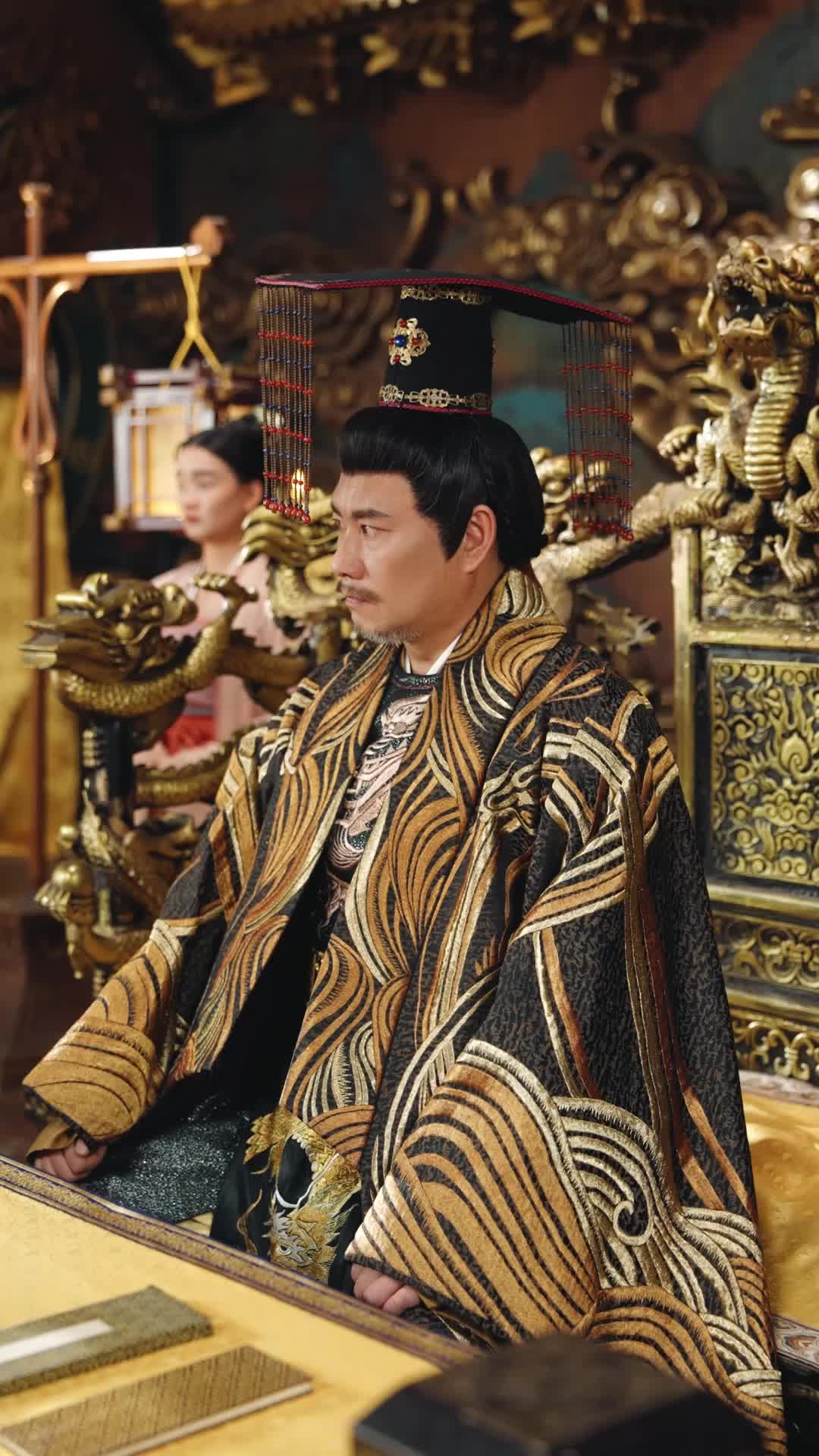 Episode 5 - Kill Me? I'll Take the Throne